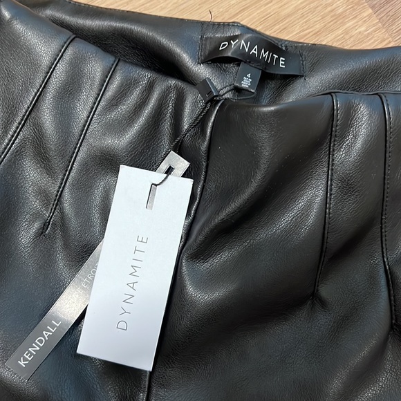 Dynamite high waisted Vegan Leather - Picture 2 of 3